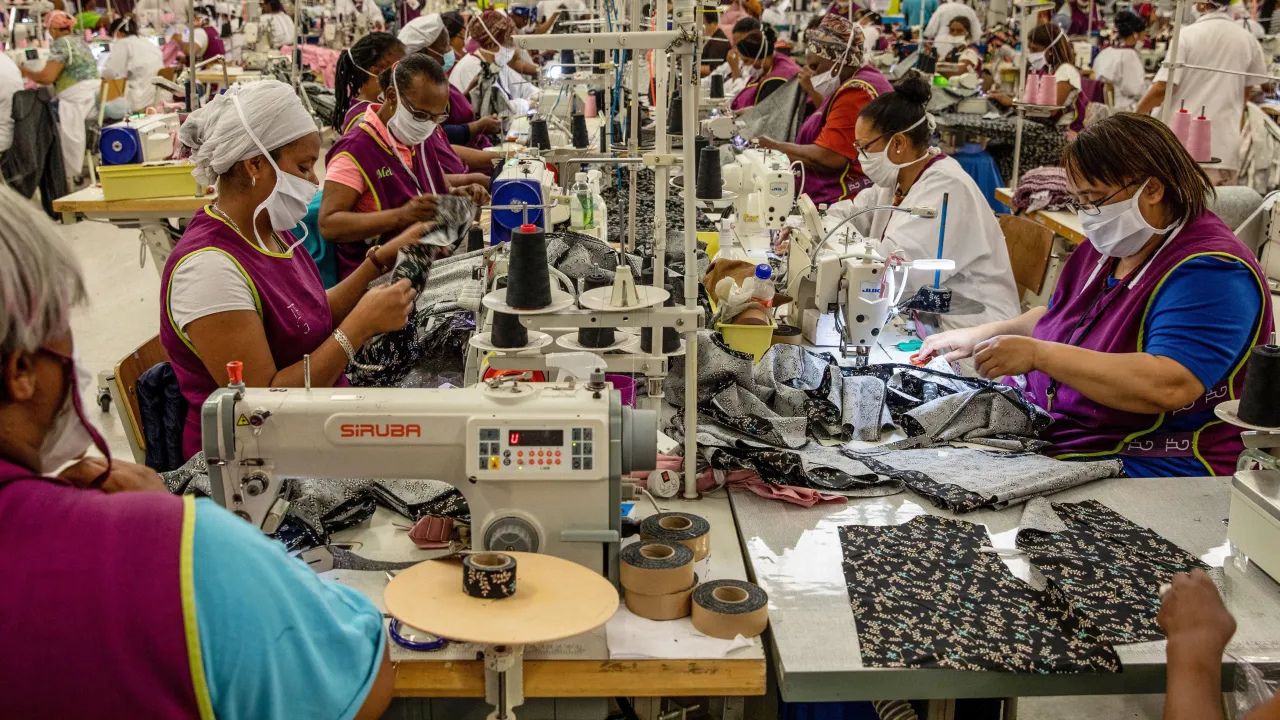 Explore Foschini Group Internships 2025