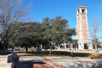 Alabama Students Can Submit Info to 39 Colleges at Once