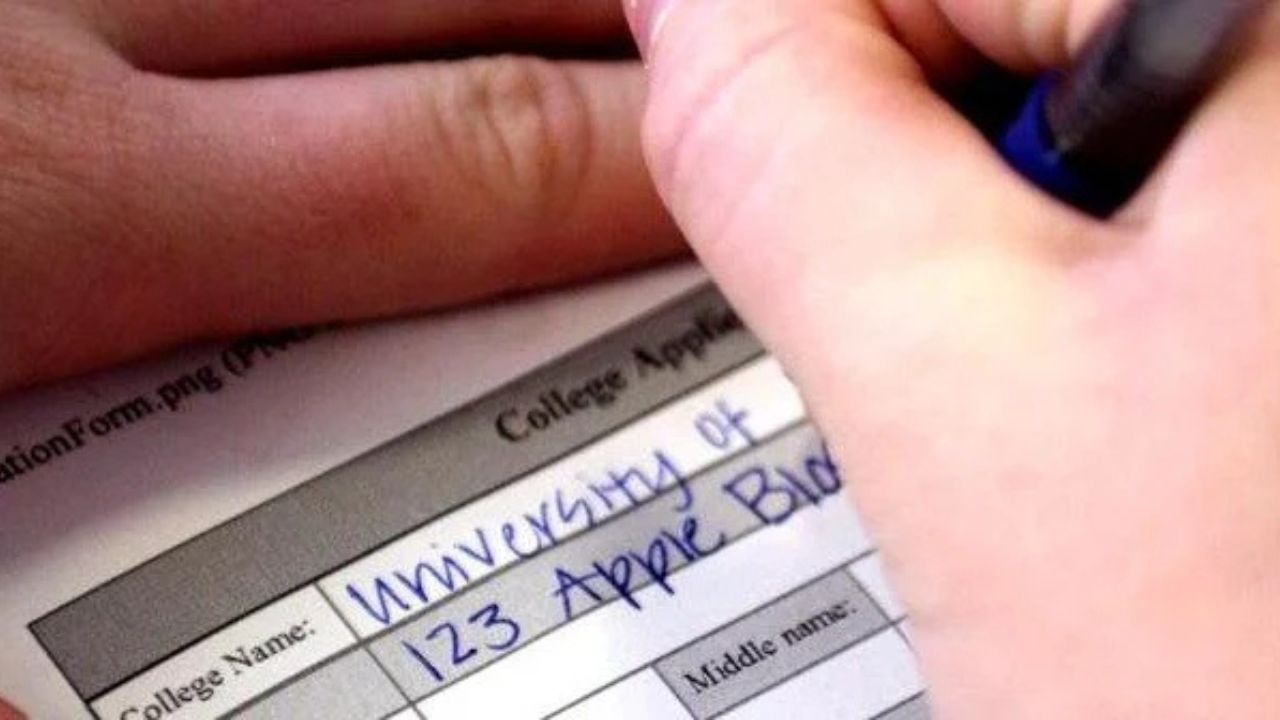 Alabama’s New College Application Platform Feels Like Social Media and Saves Students Money