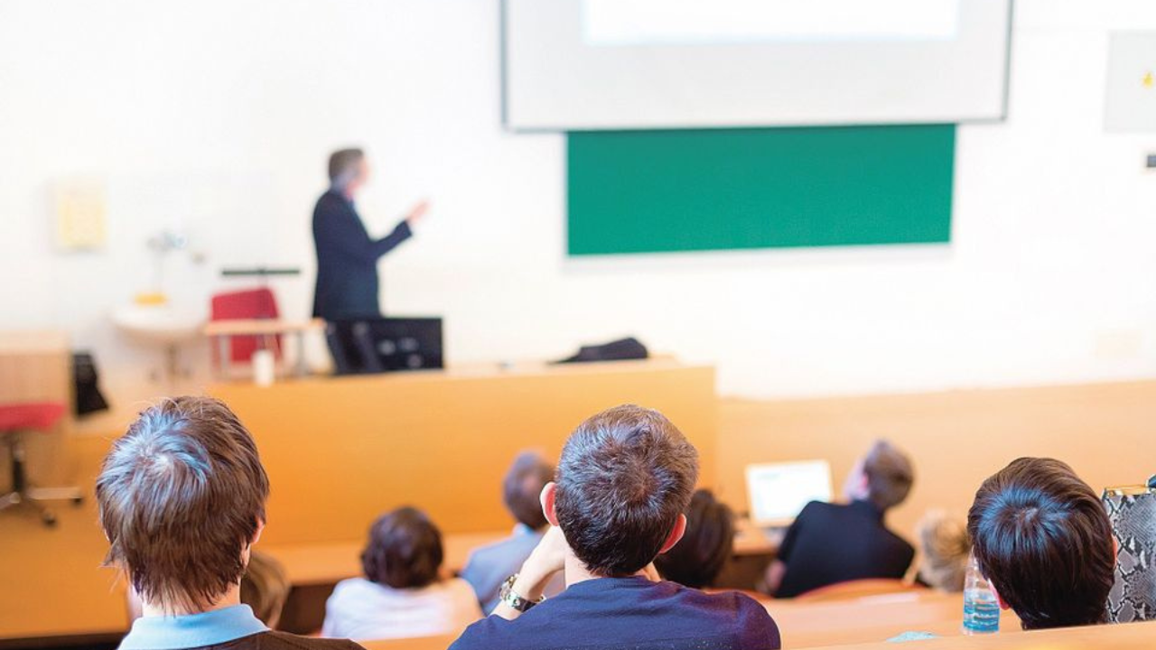 Six Private Universities Approved to Operate in Greece